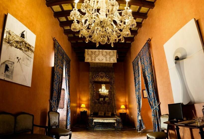 Люкс, Granados Palacio Hotel Boutique
