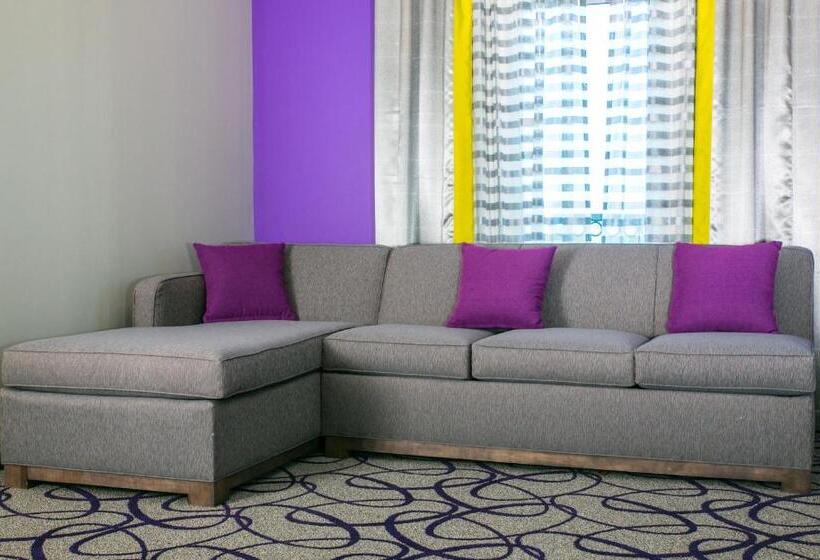 Президентский Люкс, Holiday Inn Express & Suites Garland E   Lake Hubbard I30, An Ihg