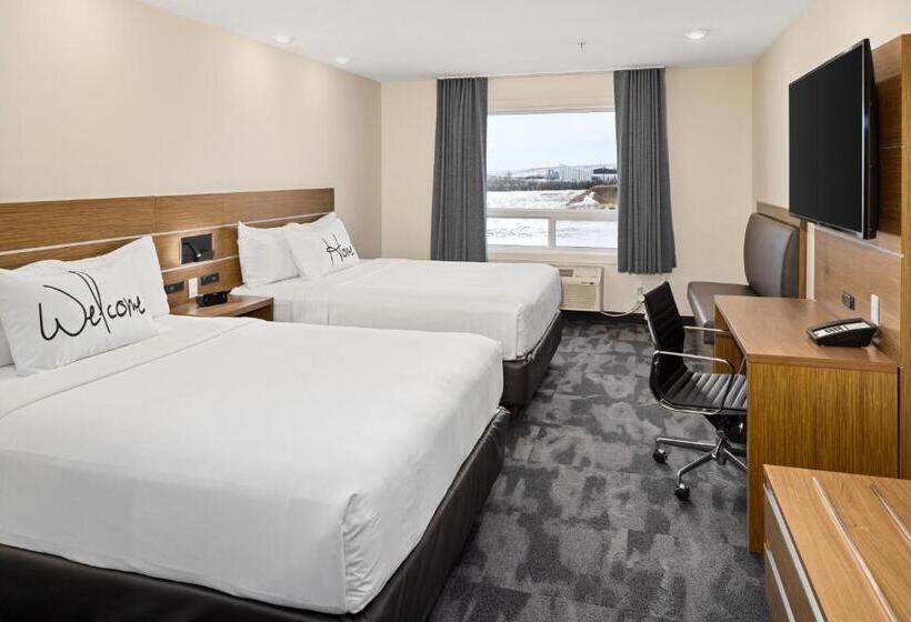 Номер Стандарт, Home Inn & Suites  Swift Current