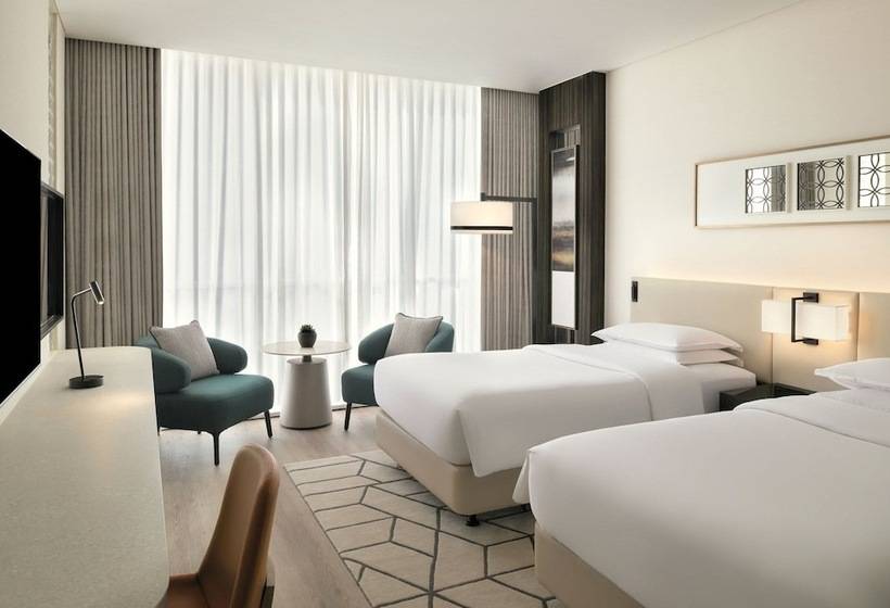 Номер Клуб, Sheraton Grand Hotel, Dubai