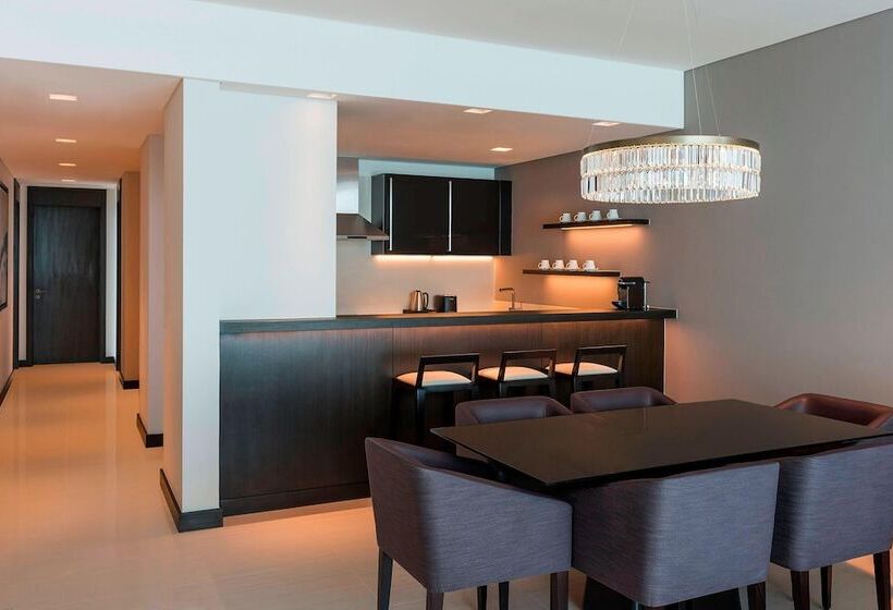 Апартаменты 1 Спальня, Sheraton Grand Hotel, Dubai