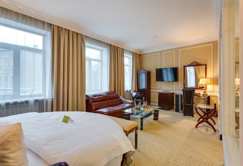 Студия Стандарт, The Rooms Boutique