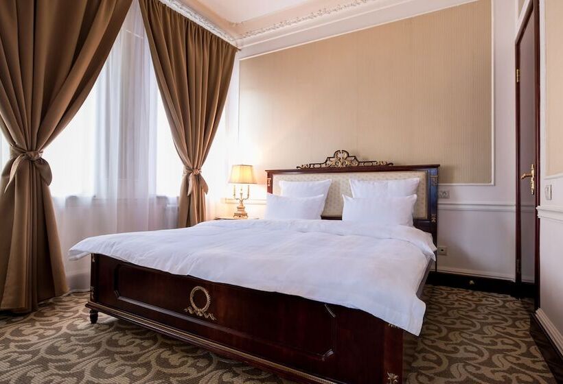 Апартаменты 2 Спальни, The Rooms Boutique