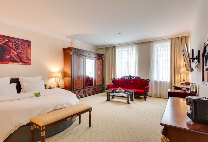 Люкс, The Rooms Boutique