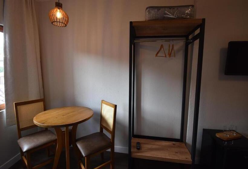 스위트, Pousada Villa Manso