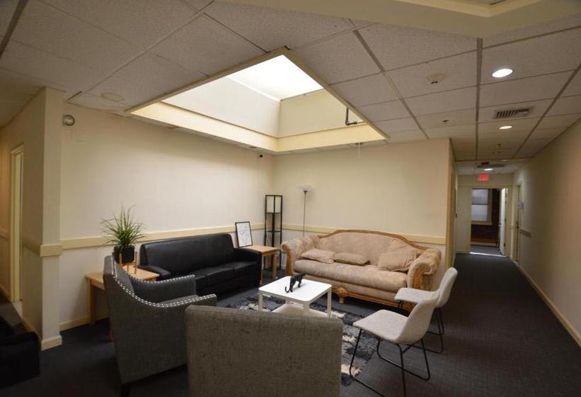 バス共有のスタンダードルーム, Michie House In College Hill