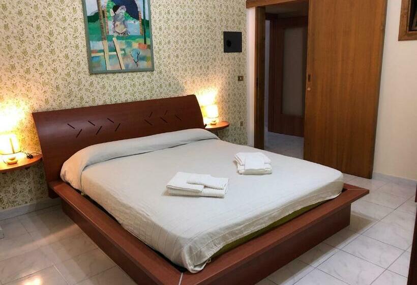 Номер Стандарт с Балконом, Dimora Pizzone