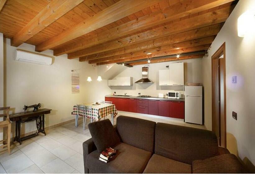 آپارتمان 1 خوابه, La Casa Del Nonno