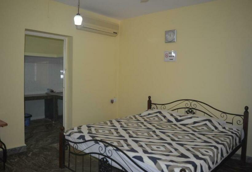 带阳台的豪华间, James Guesthouse
