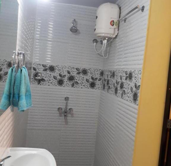 豪华房间, James Guesthouse
