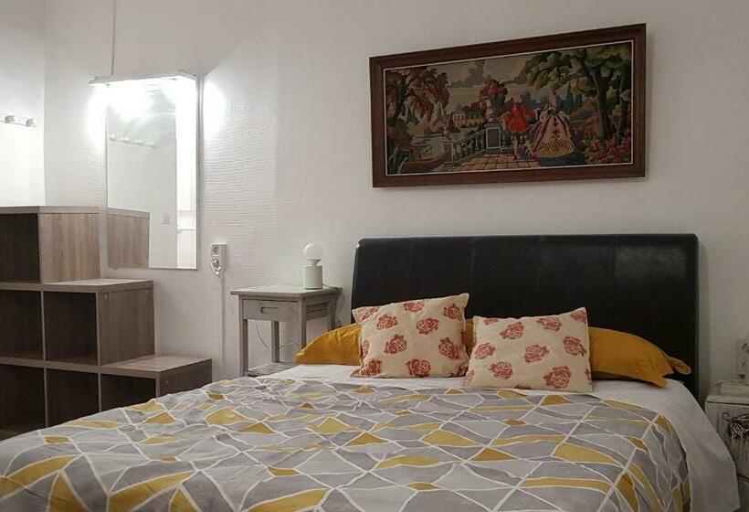 Люкс Дюплекс, Gazelle Guest House And Art Gallery