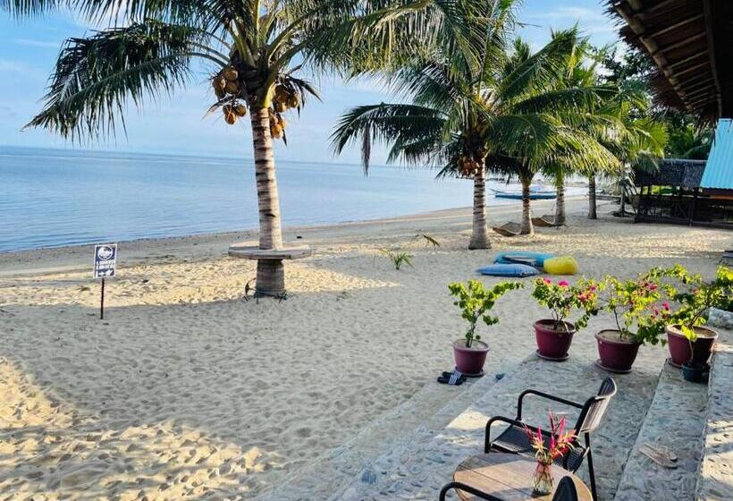스탠다드 방갈로, Mecaja Beach House
