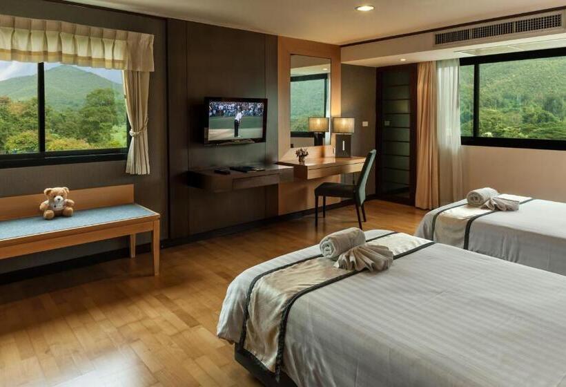 Номер Deluxe, Alpine Golf Resort Chiangmai