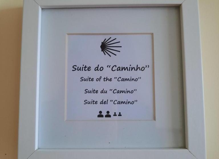 Family Suite, Smiling Places   Guest House In Labruge