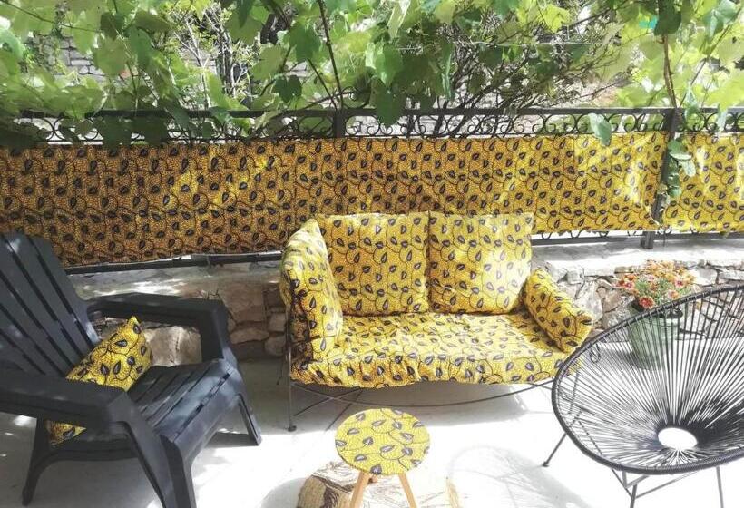 Номер Deluxe, Un Nid Entre Vignes Et Pierres Pic St Loup