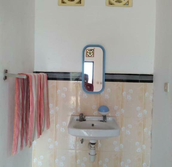 Номер Стандарт, Oyo 91230 Kelimutu Eco Village