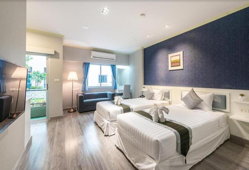 Номер Deluxe, Patra Luxury Hotel Suvarnabhumi