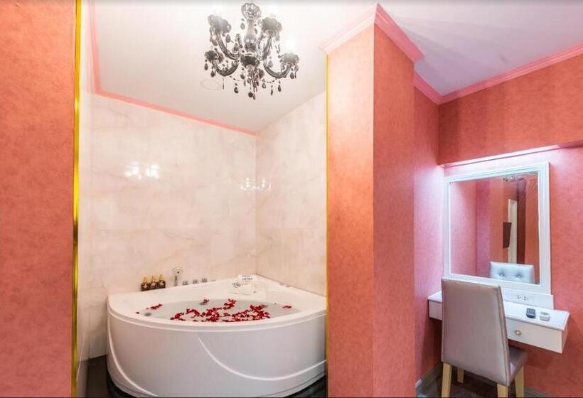 Люкс, Patra Luxury Hotel Suvarnabhumi