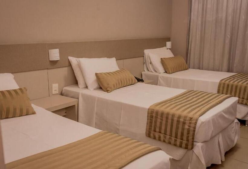 Номер Стандарт Трехместный, Fenix Hotel Araxá