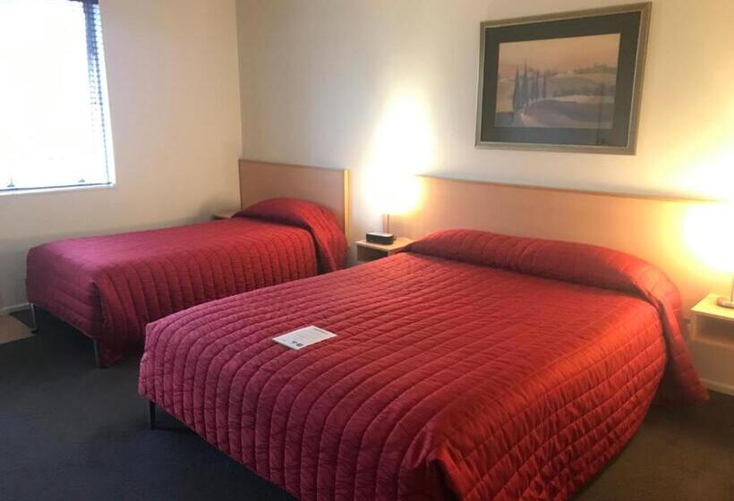 장애인을 위한 스탠다드 룸, Harbour City Motor Inn & Conference