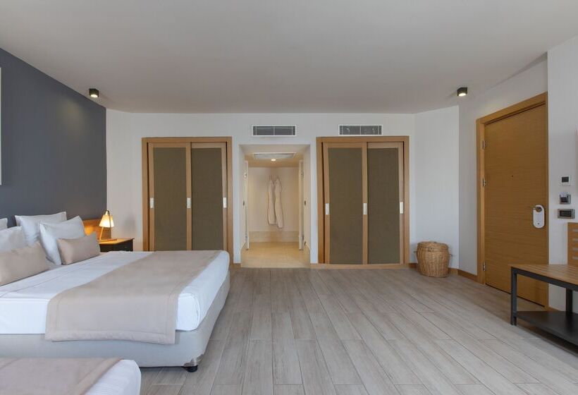 Номер Стандарт Вид на Сад, Senses Hotel   Adults Only