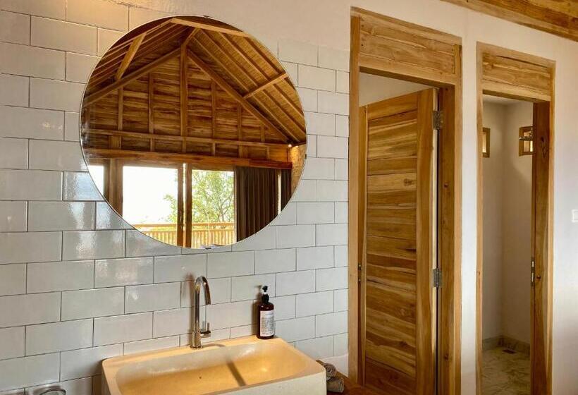 Номер Deluxe, Kertasari Lodge