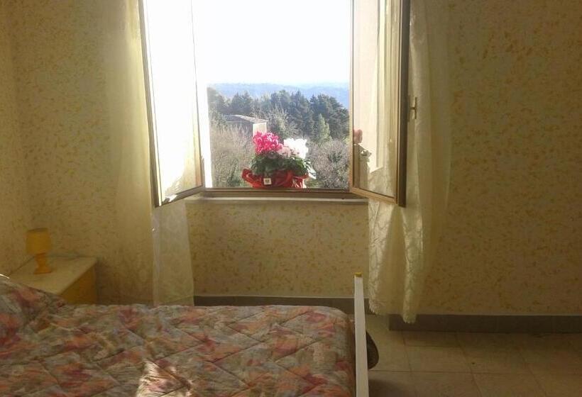 Номер Стандарт Трехместный, B&b Amato