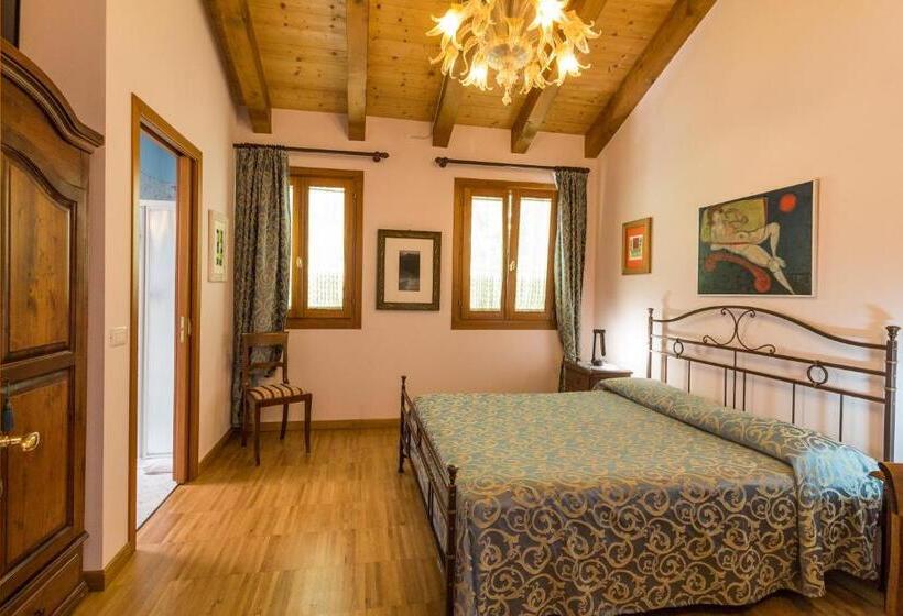 Номер Стандарт Вид на Горы, B&b In Valle