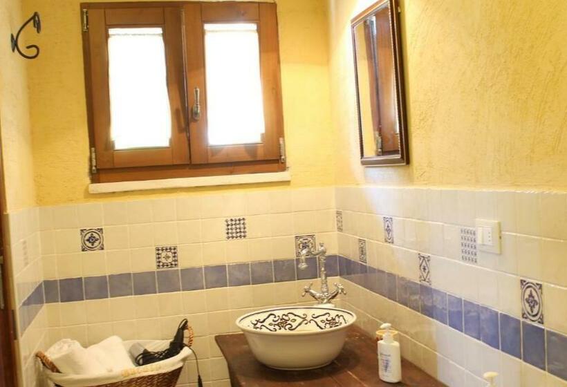Номер Стандарт, B&b Lo Gnomo