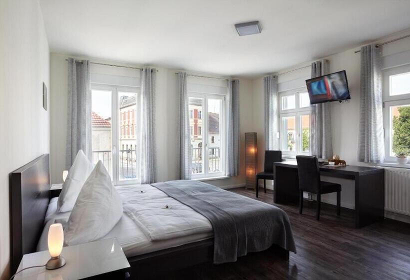 Номер Стандарт, Pension Schlossgasse