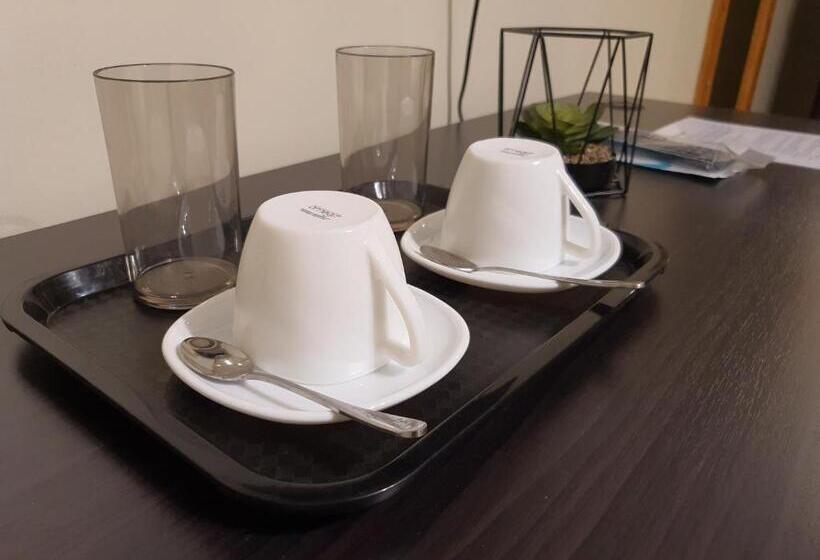 디럭스 룸, 2428 Suites