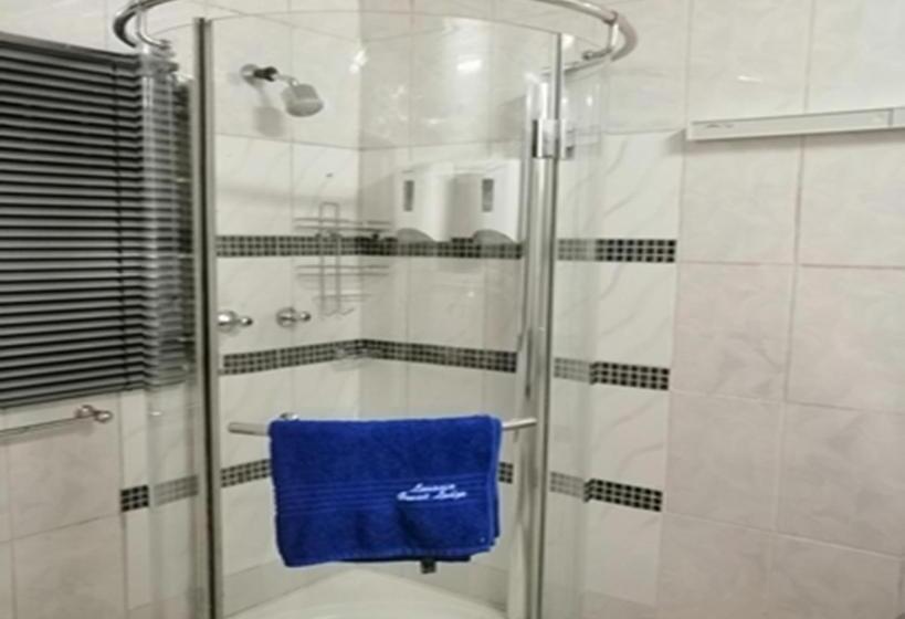 غرفة سوبيريور عائلية, Lenasia Guest Lodge