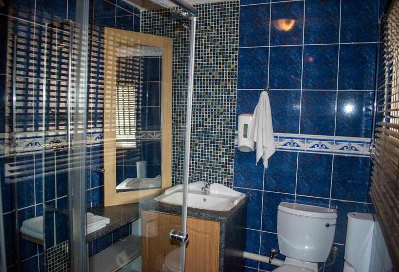 غرفة إقتصادية, Lenasia Guest Lodge