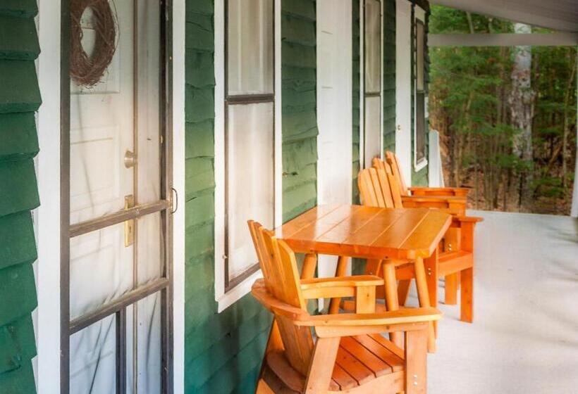 Полулюкс, White Pine Camp