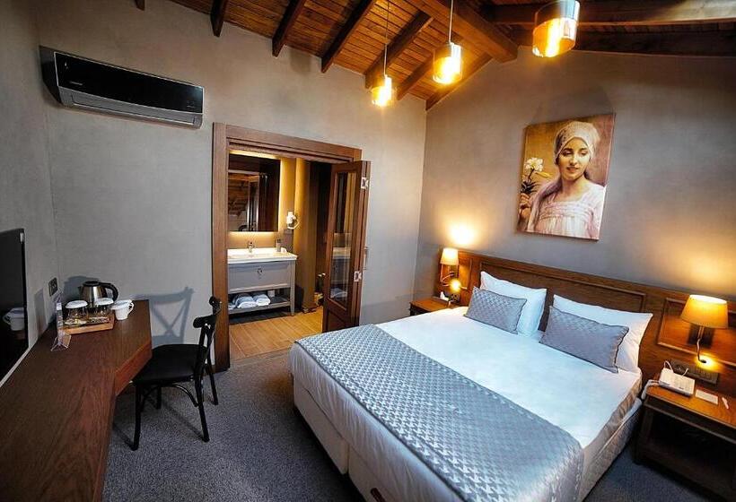 家庭洋房, Triada Hotel Buyukada