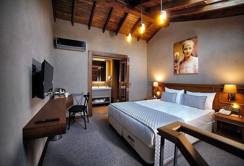 家庭洋房, Triada Hotel Buyukada
