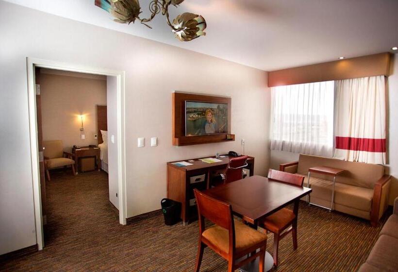 エクゼクティブスイート２ベッドルーム, Four Points By Sheraton Queretaro Norte