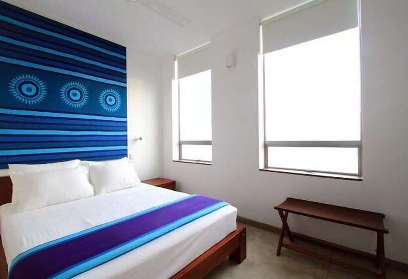 Номер Deluxe, The Ocean Front