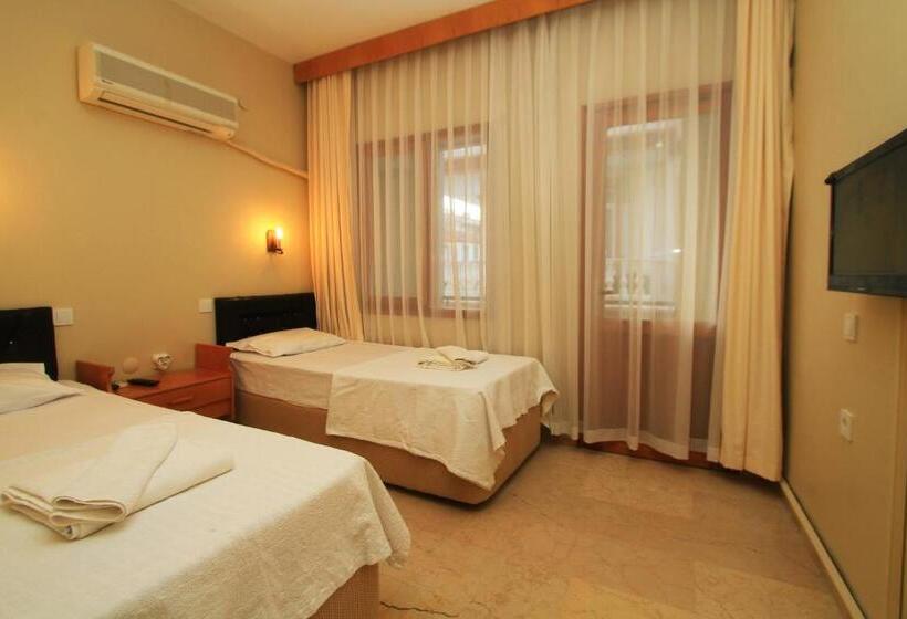 اتاق استاندارد سه نفره, Koz Eren Otel