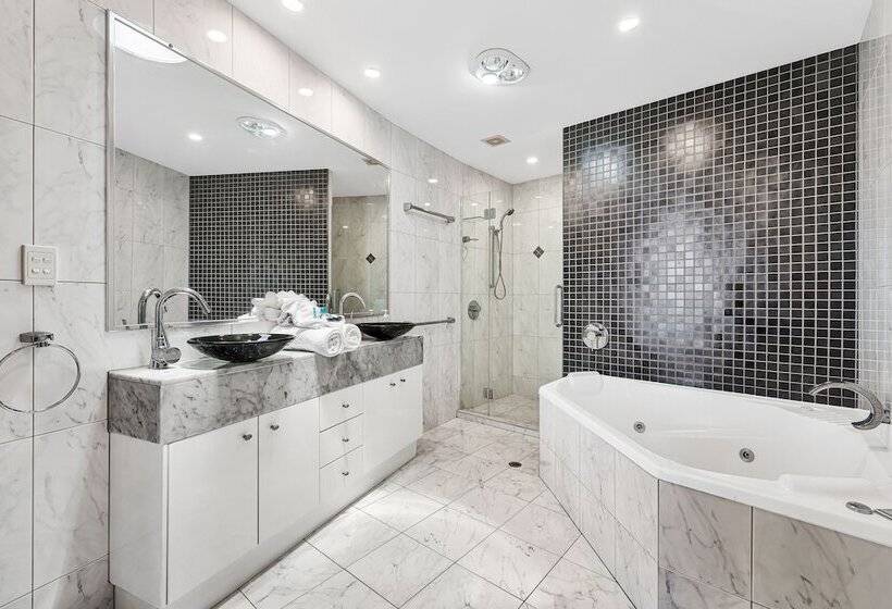 1침실 펜트하우스 아파트, Meridian Alex Beach Apartments