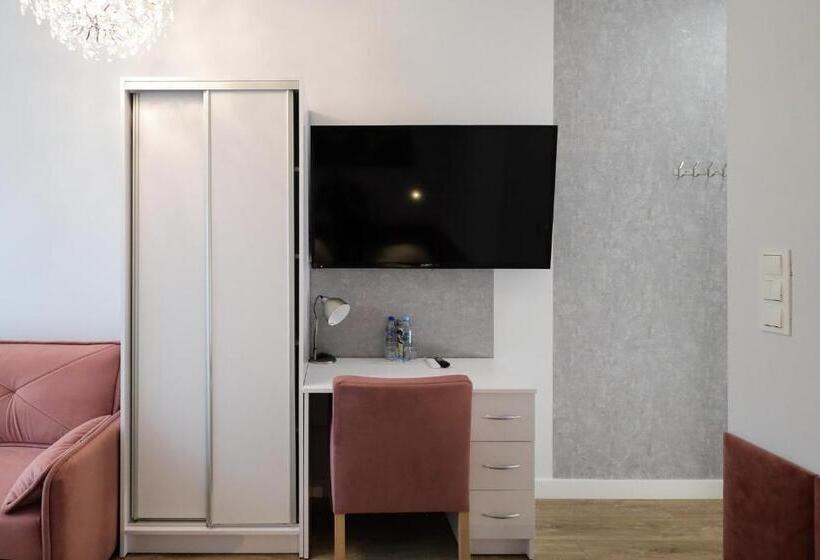 Номер Стандарт, Dworek Różany Hotel & Restauracja