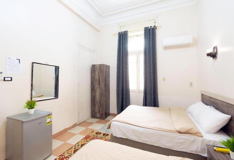 اتاق لوکس سه تخته, The Australian Hostel