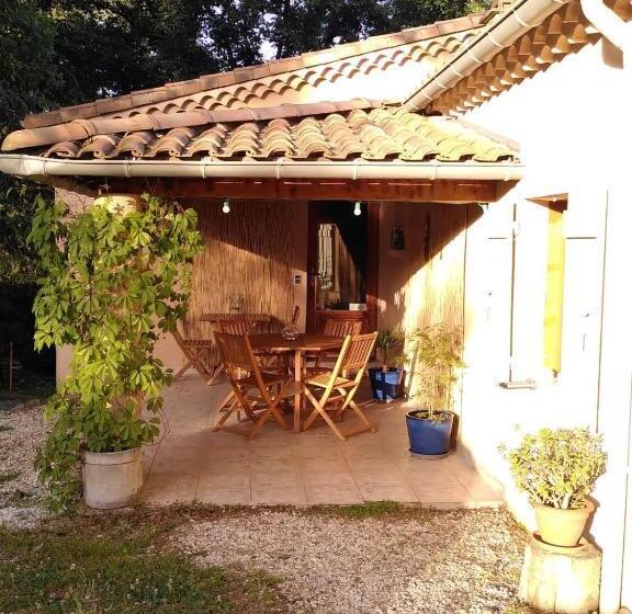 1 Bedroom Apartment Mountain View, Brin D Ardèche