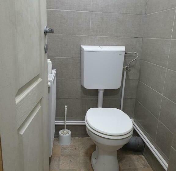 Четырехместный Номер Стандарт Вид на Сад, Hobby Land Ranch Horse S Barn Guesthouse