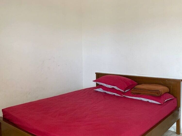 Номер Стандарт, Oyo 90960 Putih Salju Homestay Syariah