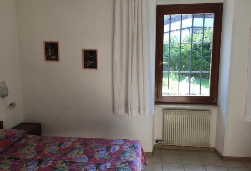 Апартаменты 1 Спальня Нижний Этаж, Casa St Uldarico