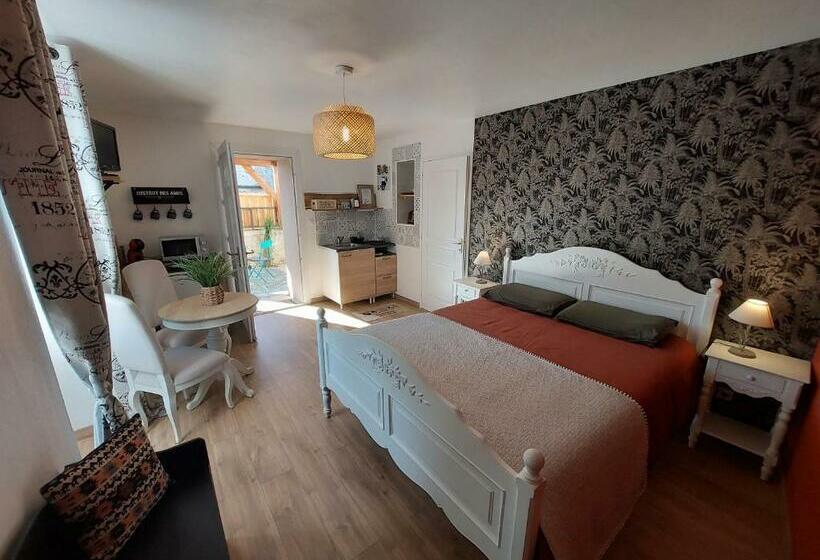 Номер Стандарт Внутренний, Les Petits Jardins De Cissé Chambre De Charme