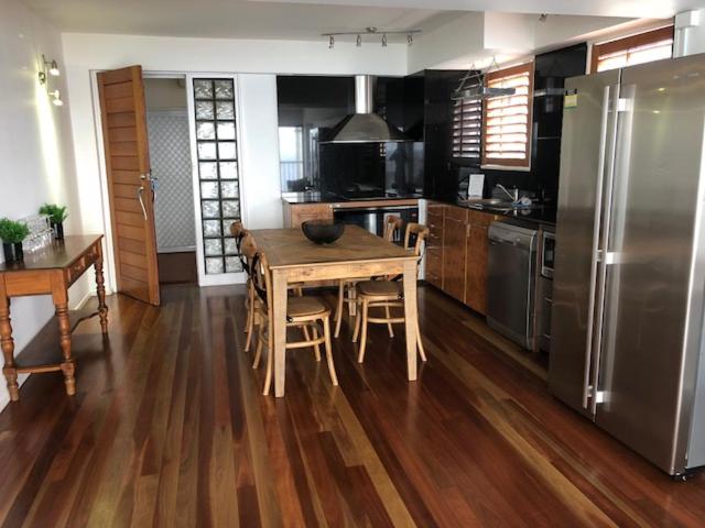 Апартаменты Deluxe 2 Спальни Вид на Море, Hillhaven Holiday Apartments