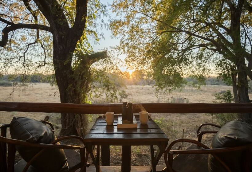 Deluxe Tent, Karongwe Portfolio   Chisomo Safari Camp
