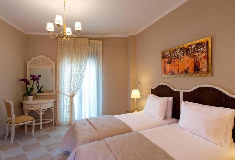 주니어 스위트, Ionia Suites